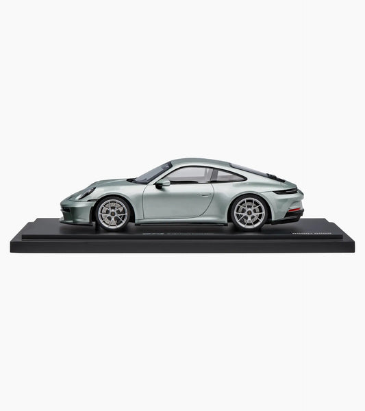 Porsche 911 GT3 mit Touring-Paket (992) 70 Years Porsche Australia Edition | Ltd.